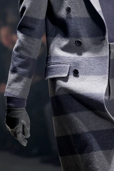 Look 69